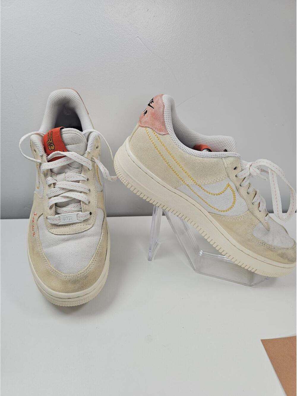 Nike Air Force 1 'Just Do It' Peace Sign Sneakers